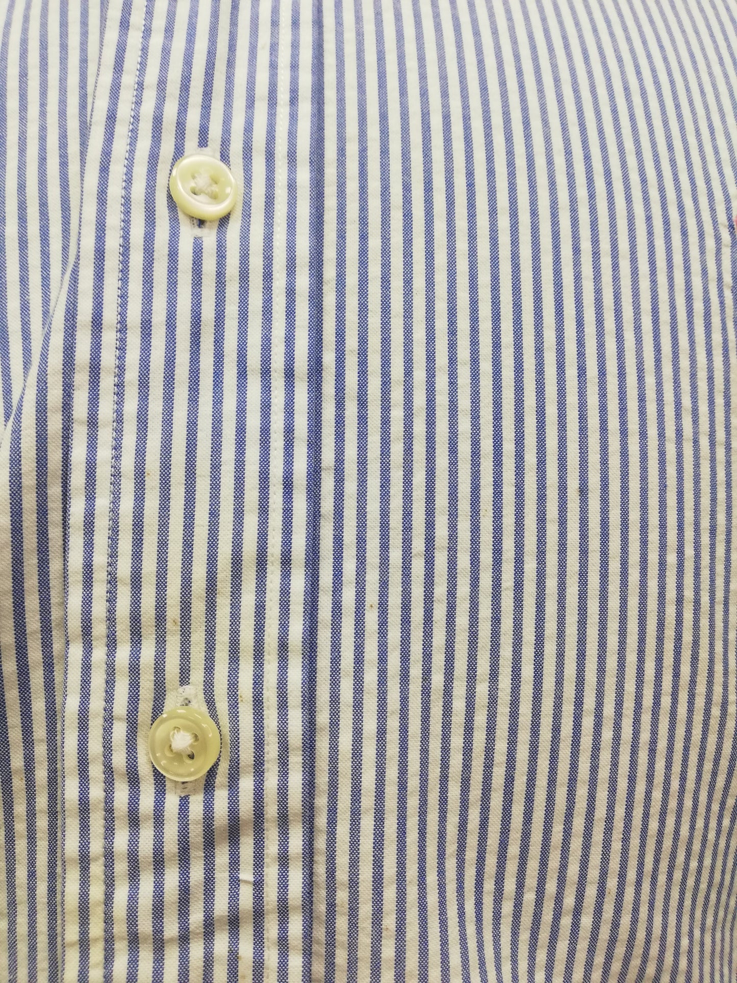 Camisa Polo Ralph Lauren 🏇🏼  Color blanco con patrón de rayas en celeste Seersucker Talla L Entalle Clásico (ver descripción)