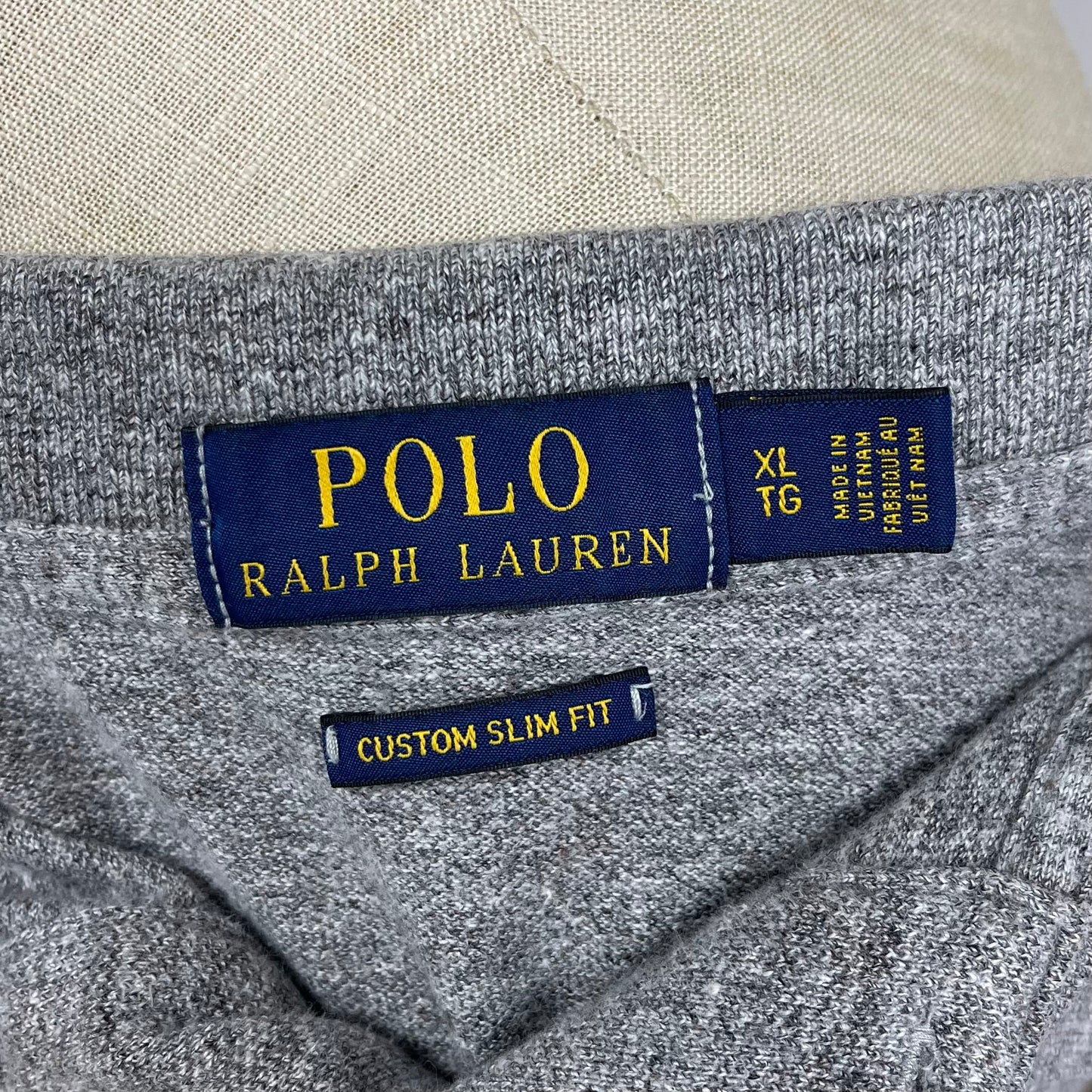 Camiseta Polo Ralph Lauren 🏇🏼color gris Talla XL Entalle Custom Slim Fit