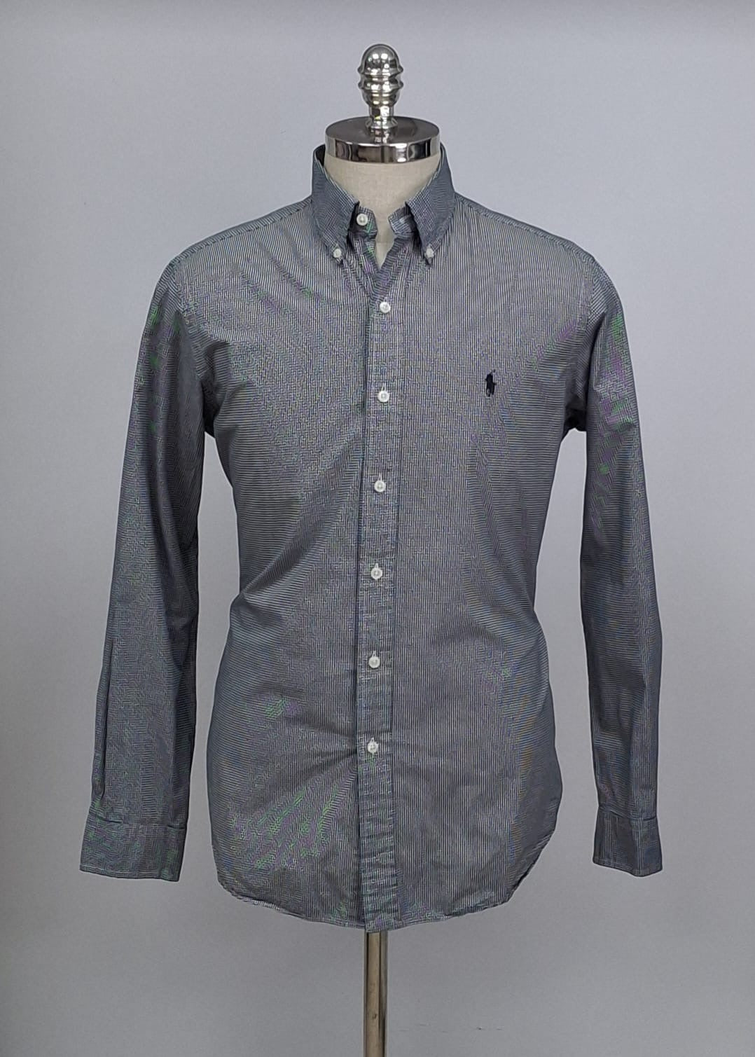 Camisa Polo Ralph Lauren 🏇🏼 con patron de cuadros finos en negro y blanco Talla M Entalle Regular