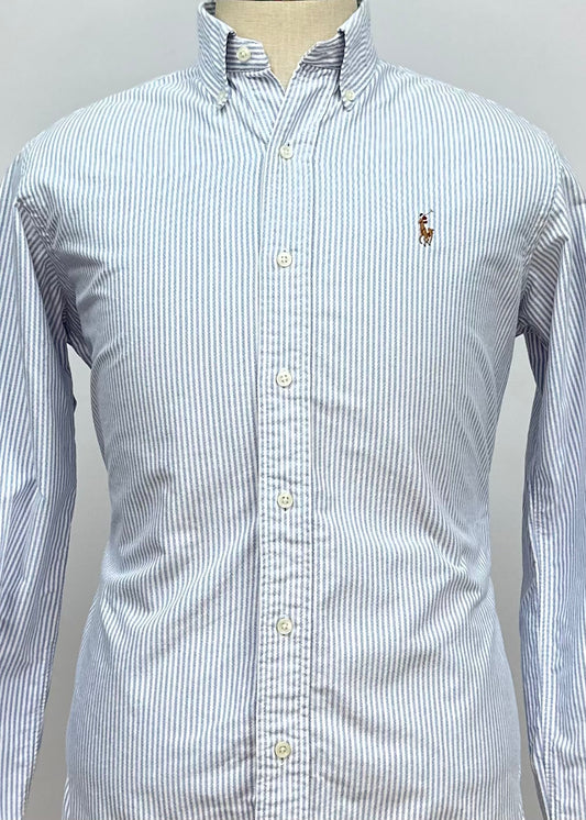Camisa Polo Ralph Lauren 🏇🏼 Oxford color blanco con rayas en color celeste Talla S Entalle Clásico