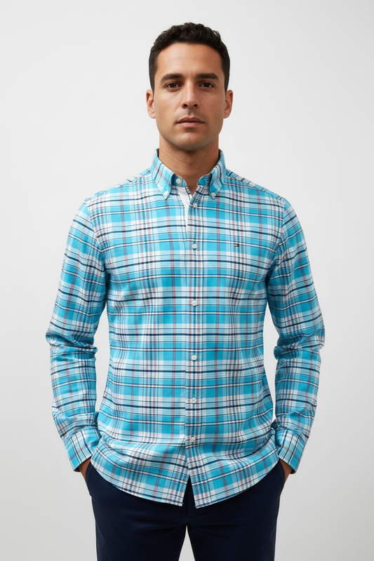 Camisa de botones Tommy Hilfiger 🇺🇸 de cuadros en color turquesa, rosado y blanco Talla M Entalle Regular