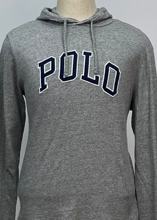 Sueter Jersey con capucha Polo Ralph Lauren 🏇🏼 color gris claro con logo en letras Talla L