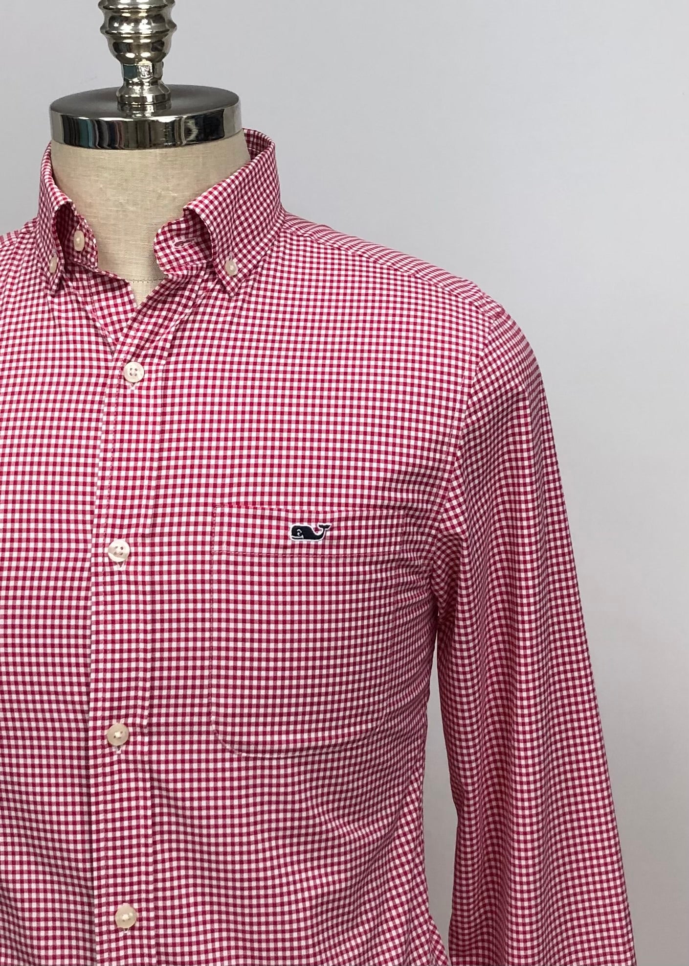 Camisa de botones Vineyard Vines 🐳 Performance con patrón de cuadros en color rojo y blanco Talla XS Entalle Clásico