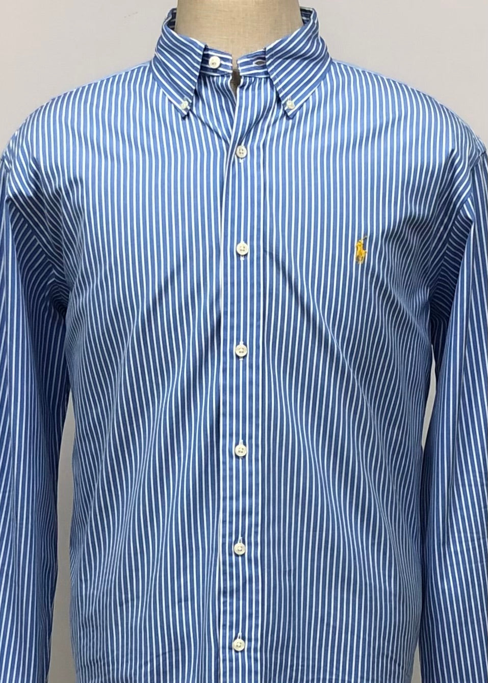 Camisa Polo Ralph Lauren 🏇🏼 color azul con rayas en color blanco Talla XL Entalle Clásico