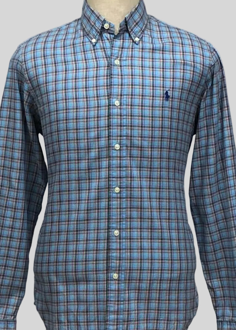 Camisa de botones Polo Ralph Lauren 🏇🏼 color celeste de cuadros en rojo y verde Talla M Entalle Regular