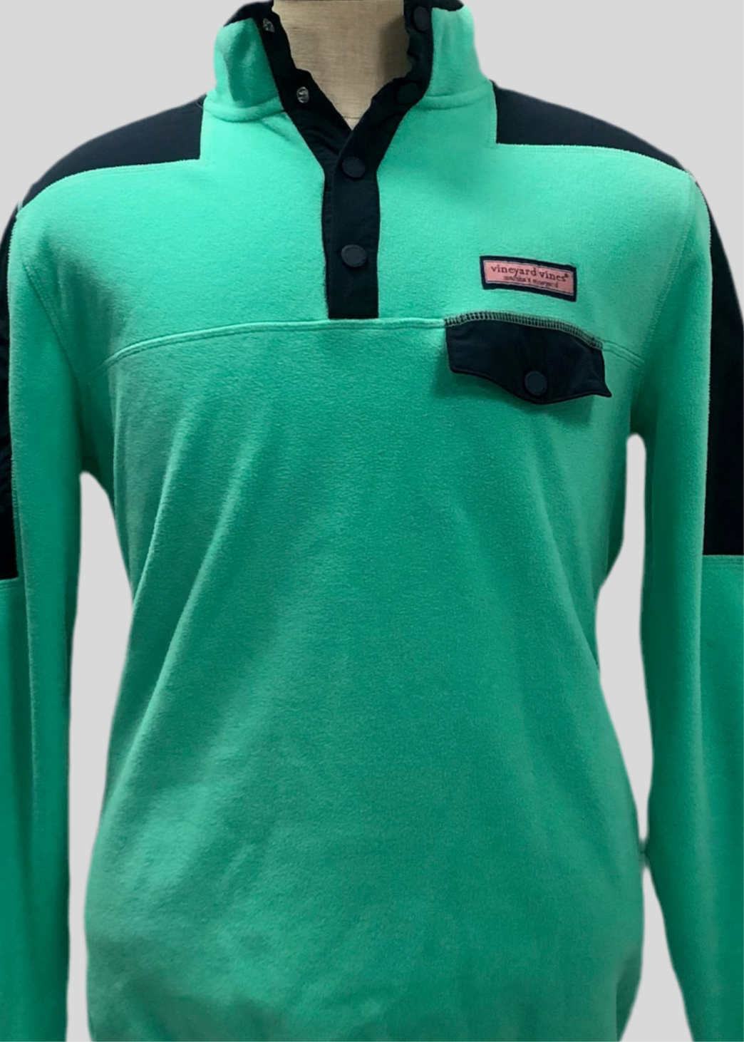 Sueter Pullover Vineyard Vines 🐳 color verde intenso y azul navy Tela algodón Talla M (ver descripción)