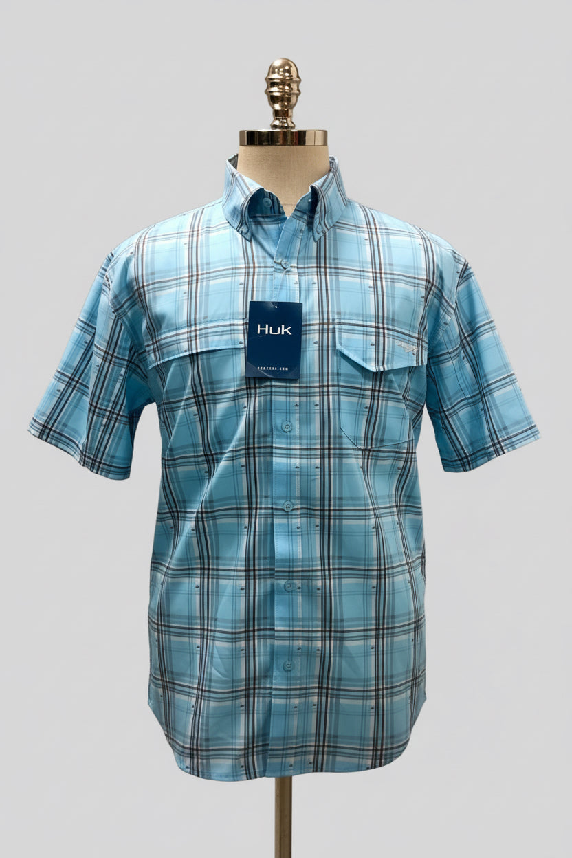 Camisa de botones Huk 🐠 de cuadros en celeste, negro y blanco Manga corta Talla L