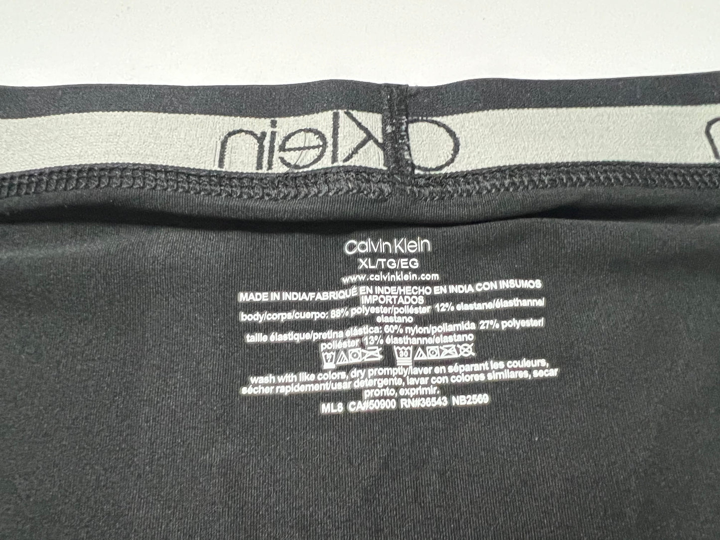 Boxer Briefs Calvin Klein de Microfibra - Tela ligera en color negro en Talla XL