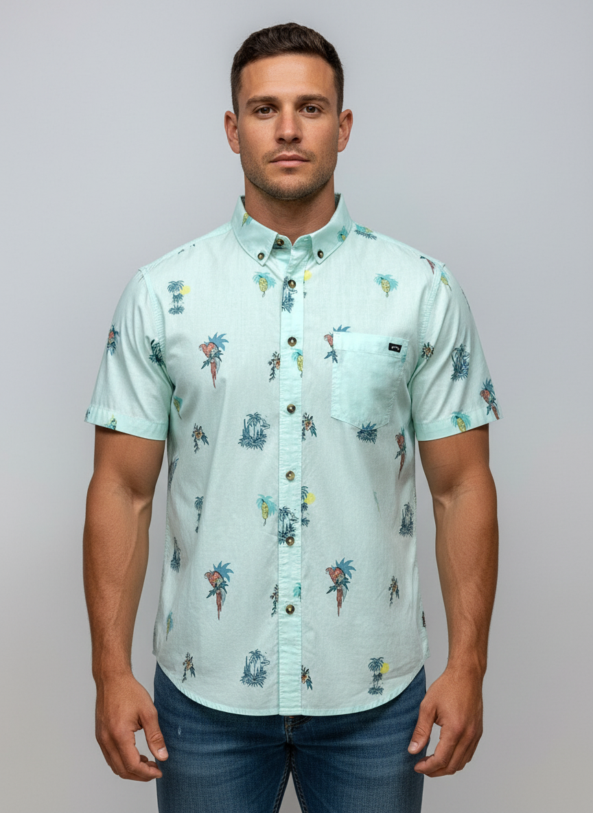 Camisa de botones Billabong 🏄🏽‍♂️ color celeste con diseño de palmeras Talla M Entalle Regular