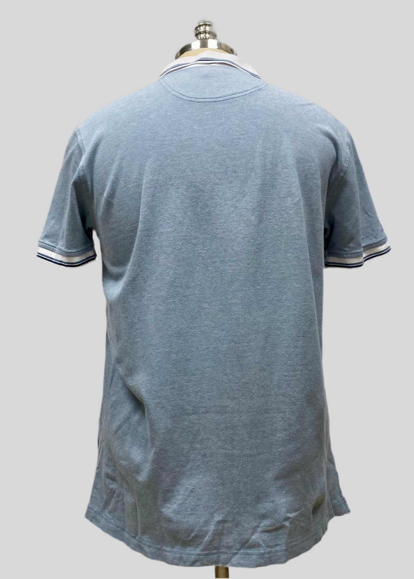 Camiseta Polo Brooks Brothers 🐑 color celeste grisáceo Talla L Slim Fit