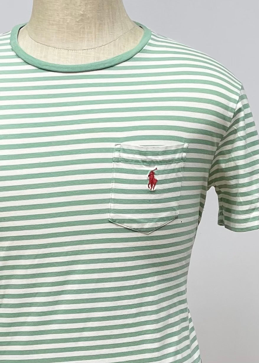 Camiseta cuello redondo Polo Ralph Lauren 🏇🏼 con patron de rayas en color verde claro y blanco Talla M Entalle Regular