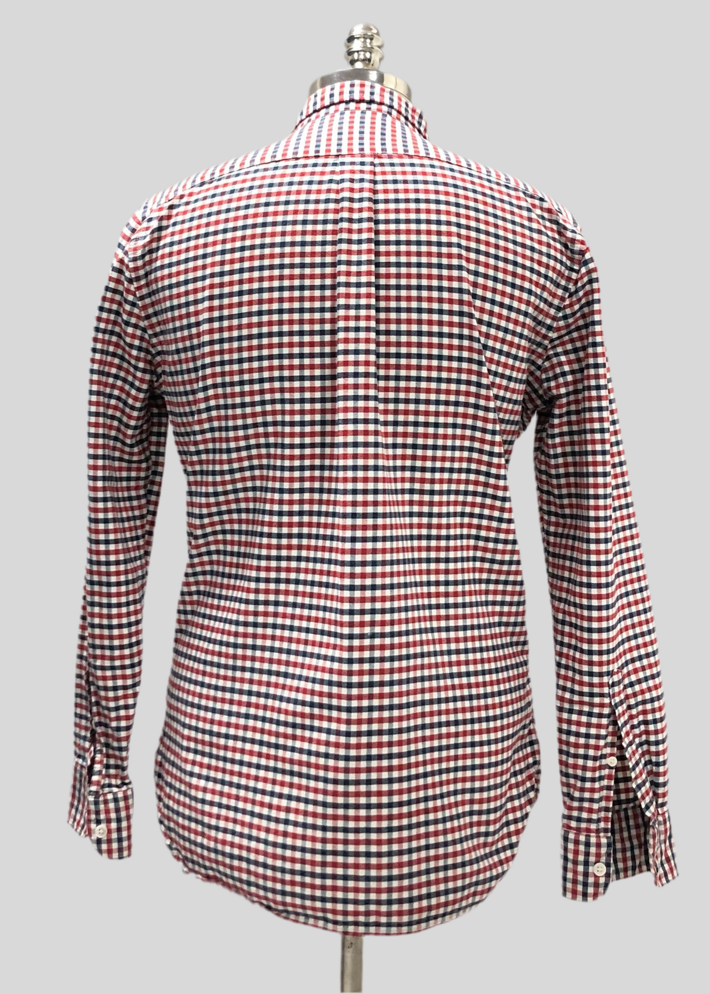 Camisa de botones Levis 👖 De cuadro en en color rojo, azul y blanco Talla M Entalle Regular