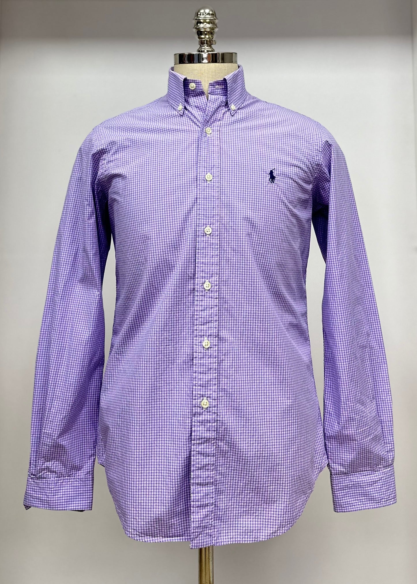 Camisa Polo Ralph Lauren 🏇🏼 con patron de cuadros dinos morado y blanco Talla S Entalle Regular (ver descripción)