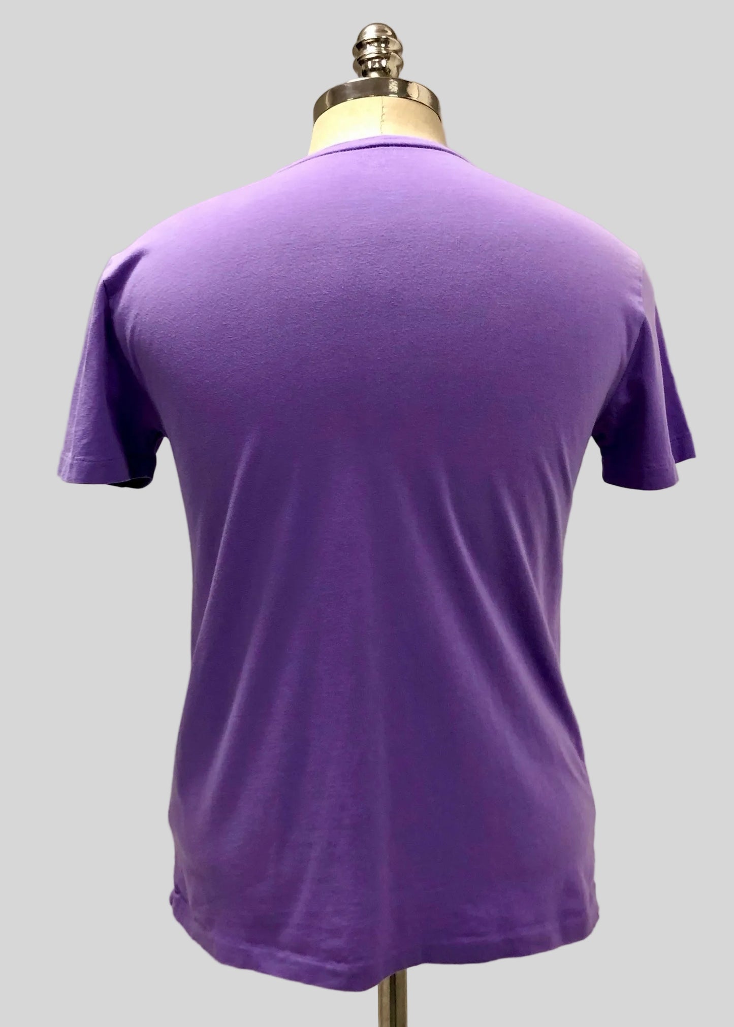 Camiseta cuello redondo Polo Ralph Lauren 🏇🏼 color lila Talla Small