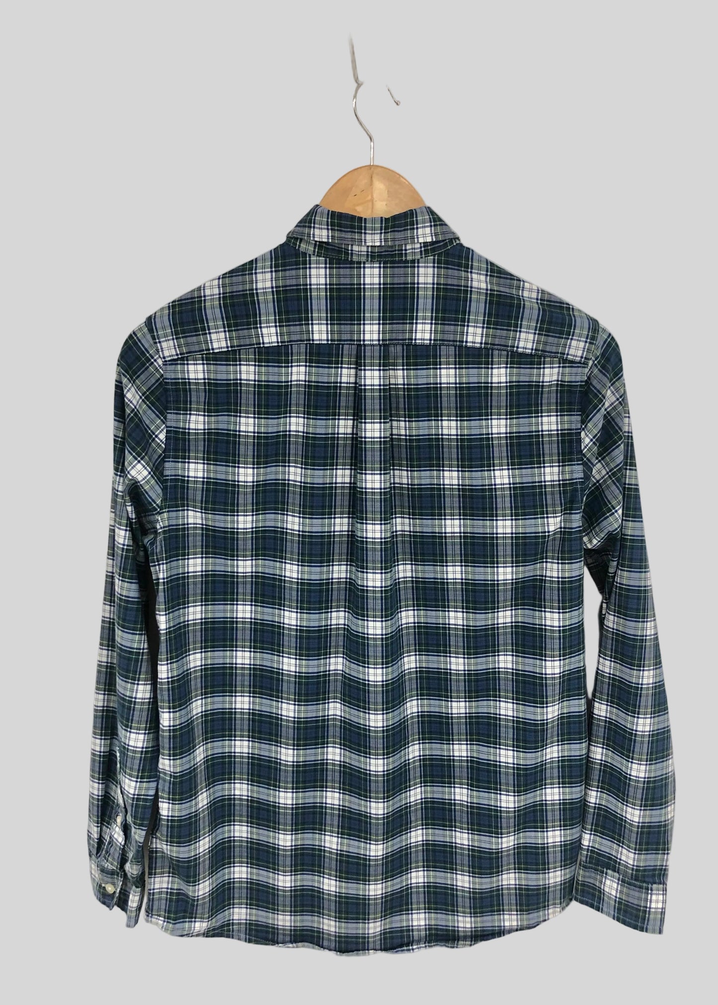 Camisa de niño Vineyard Vines 🐳 con patrón de cuadros en color azul, blanco y verde Talla L Entalle Regular