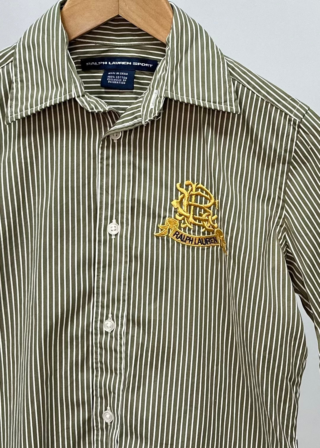 Camisa de mujer Polo Ralph Lauren 🏇🏼 con patrón de rayas en verde oliva y blanco Talla XS (2) Entalle Regular