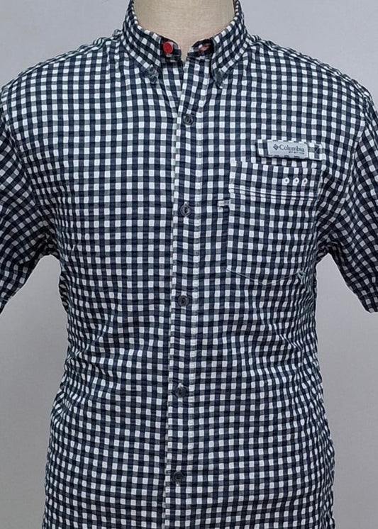 Camisa Columbia 🔹con patrón de cuadros gingham negro y blanco con Omni Shade Manga corta Talla M