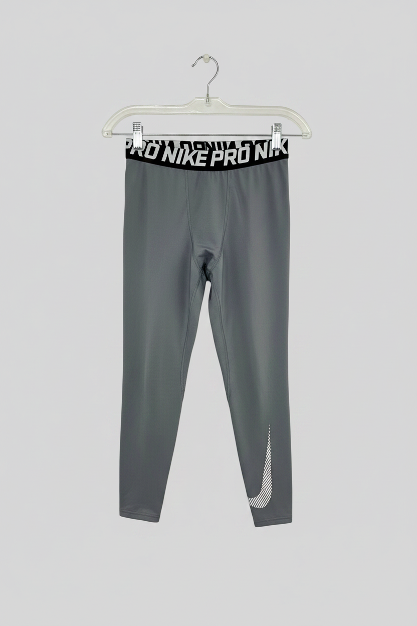Malla de entrenamiento licra Nike ✔️ Pro Dri-FIT de 3/4 de largo para hombre en Color gris y cintura en negro Talla L
