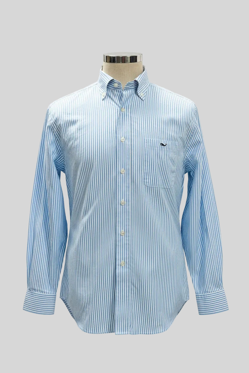 Camisa de botones Vineyard Vines 🐳 con patrón de rayas en color celeste y blanco Talla M Entalle Clásico