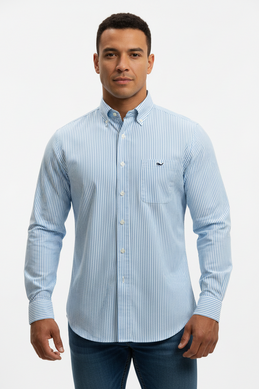 Camisa de botones Vineyard Vines 🐳 con patrón de rayas en color celeste y blanco Talla M Entalle Clásico