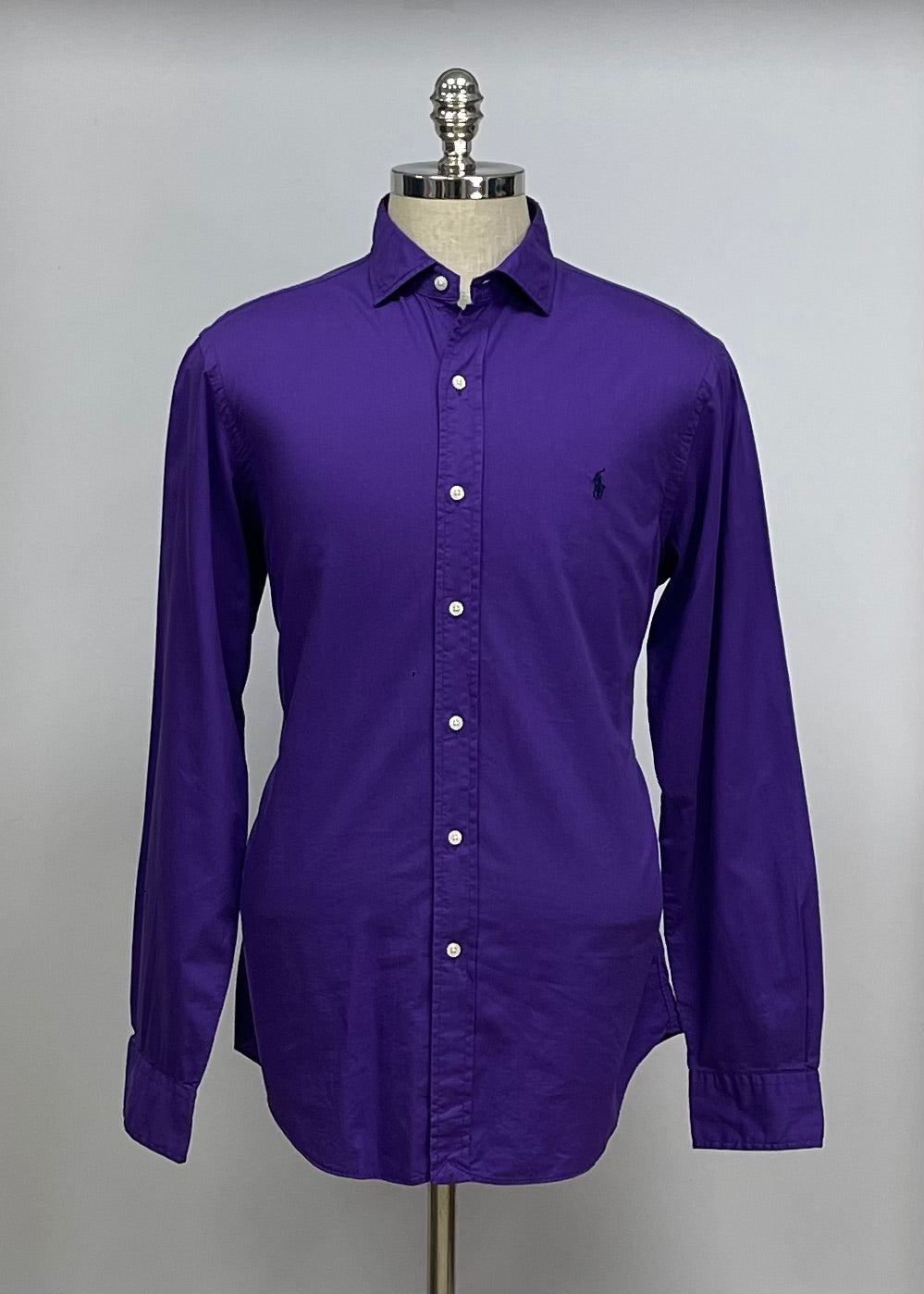 Camisa de botones Polo Ralph Lauren 🏇🏼 en color morado Talla L Entalle Regular