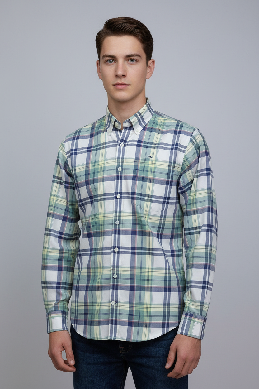 Camisa de niño Vineyard Vines 🐳 con patrón de cuadros en color verde, amarillo, azul y blanco Talla XL Entalle Regular