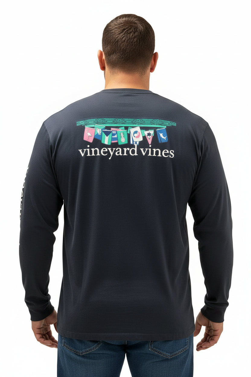Camiseta de bolsillo Vineyard Vines 🐳 color azul grisáceo con Diseño de banderas Talla XL