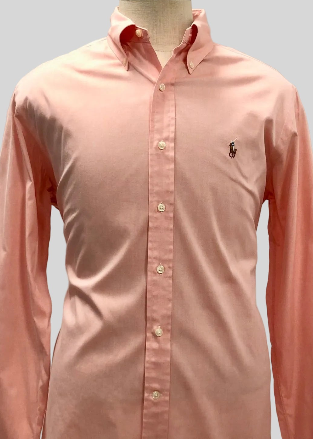 Camisa de botones Polo Ralph Lauren 🏇🏼 Oxford en color salmon Talla L Entalle Regular