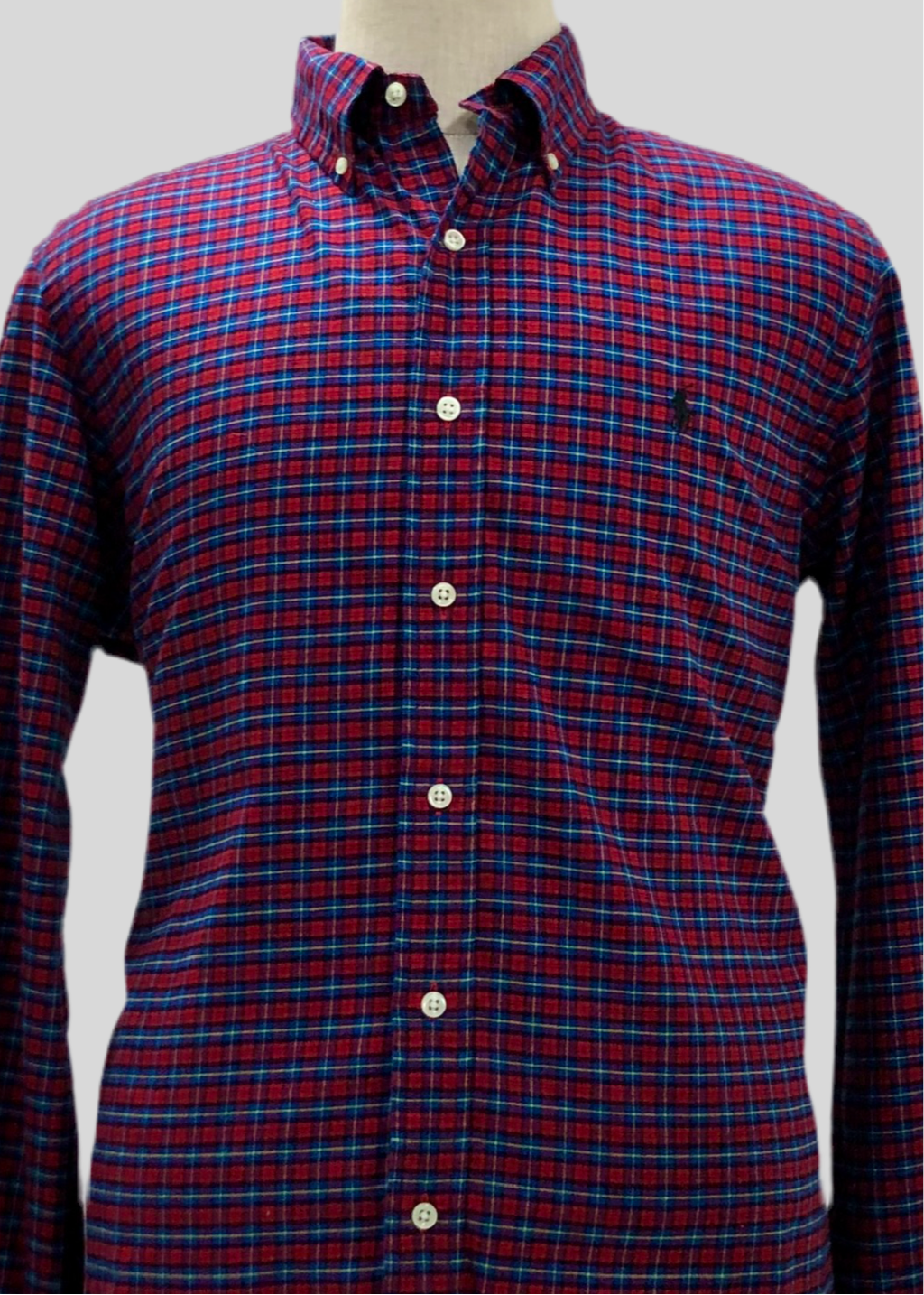 Camisa Polo Ralph Lauren 🏇🏼 color rojo con patron de cuadros azul y amarillo Talla L Entalle Regular