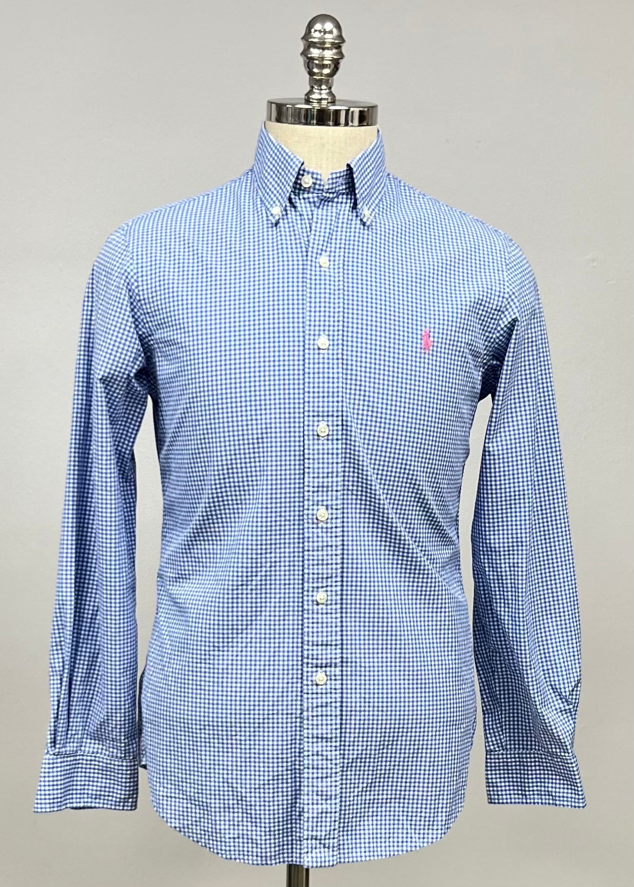 Camisa Polo Ralph Lauren 🏇🏼 con patrón de cuadros gingham celeste y blanco Talla S Entalle Regular