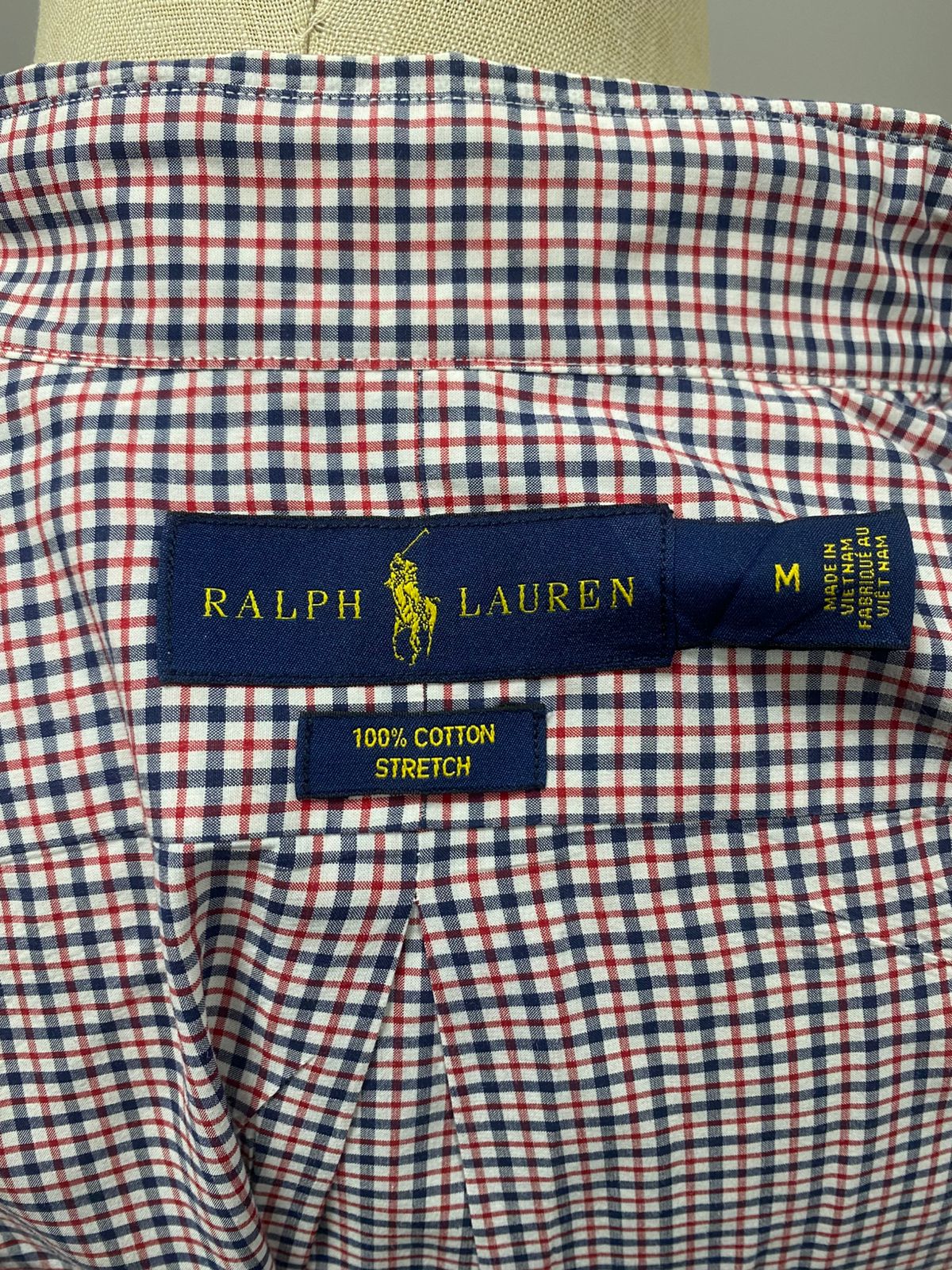 Camisa de botones Polo Ralph Lauren 🏇🏼 Color Blanco de cuadros en color rojo y azul navy Talla M Entalle Regular