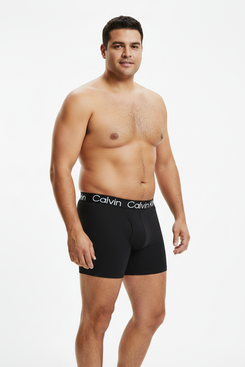 Calvin Klein Negro - Modelo corpulento 3/4