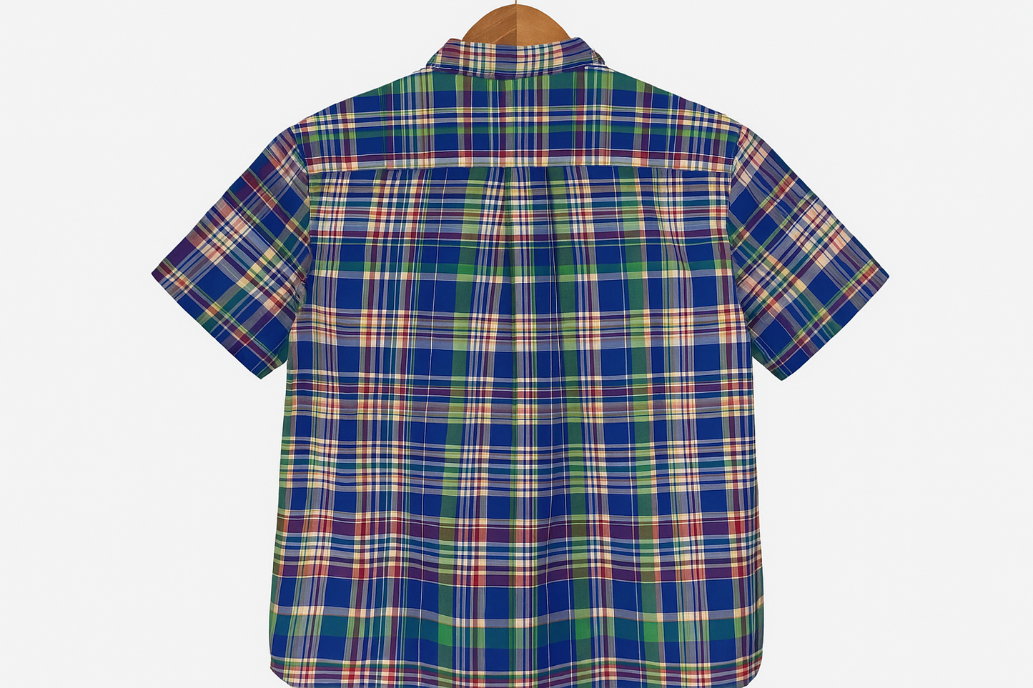 Camisa en gancho vista trasera