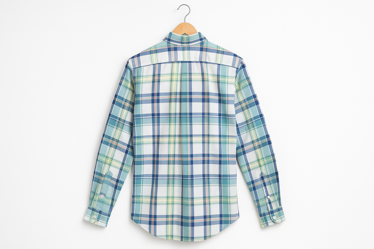 Camisa en gancho vista trasera