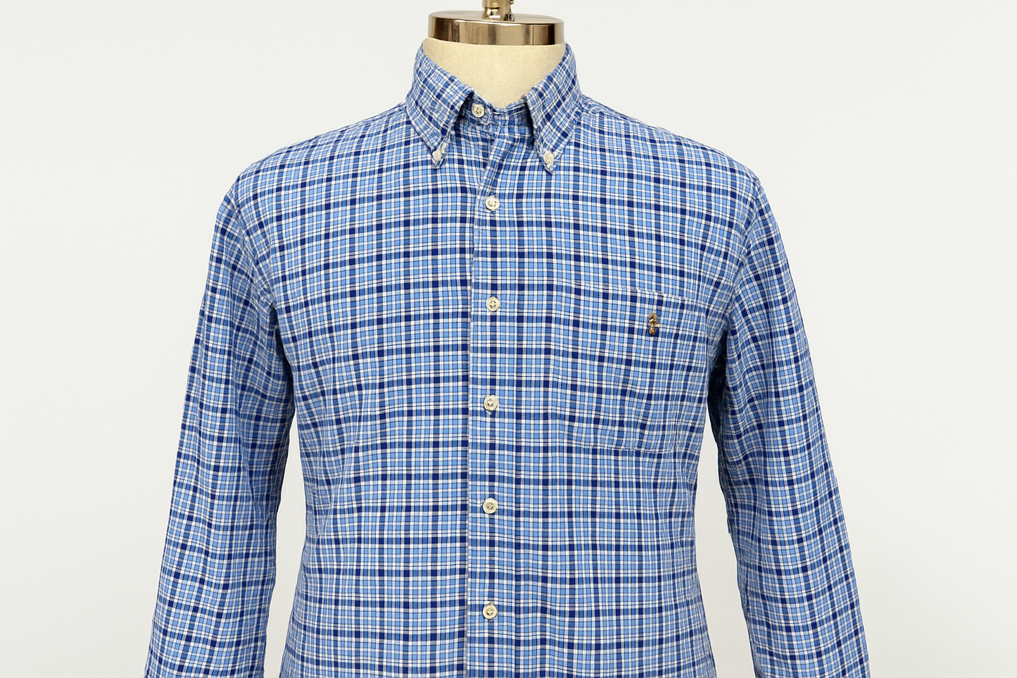 Camisa en maniquí - nueva versión