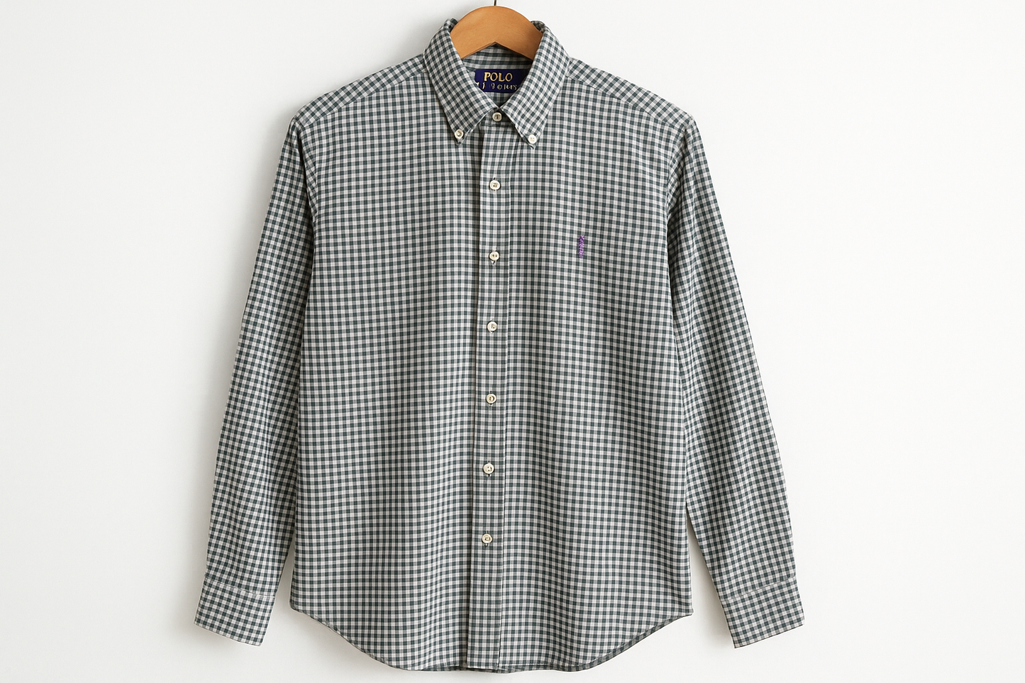 Camisa gingham en percha