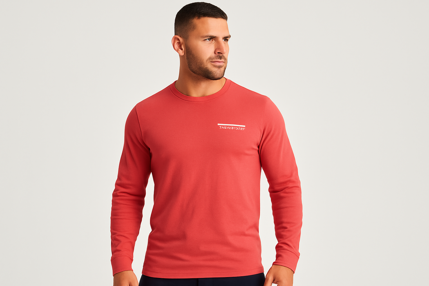 Camiseta roja Vineyard Vines con modelo atlético