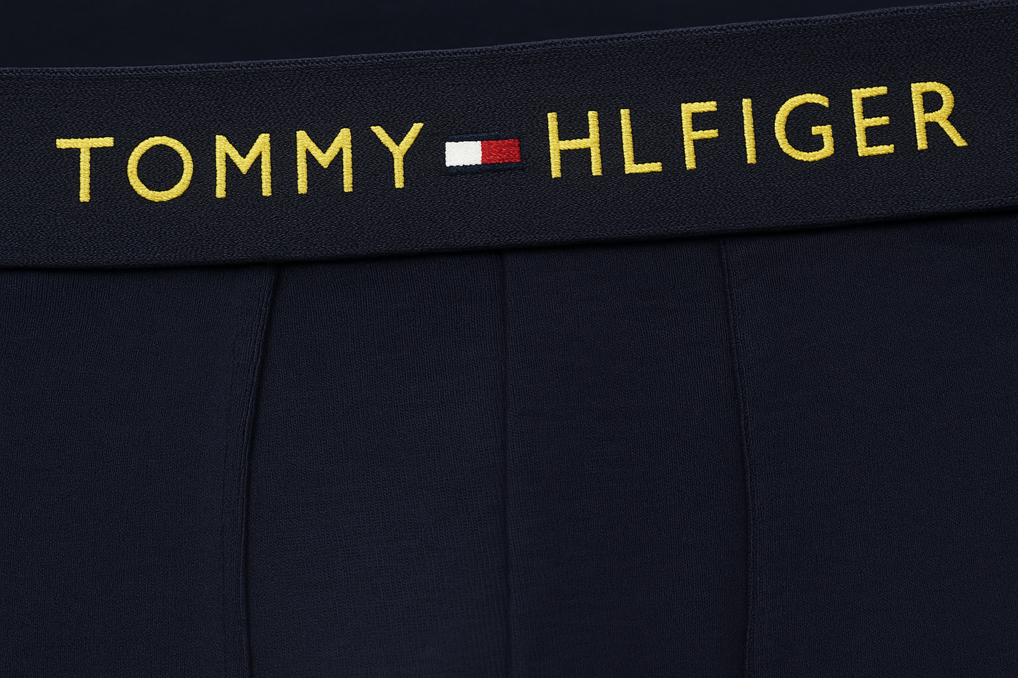 Close-up 1 - Detalle de cintura colorida Tommy Hilfiger