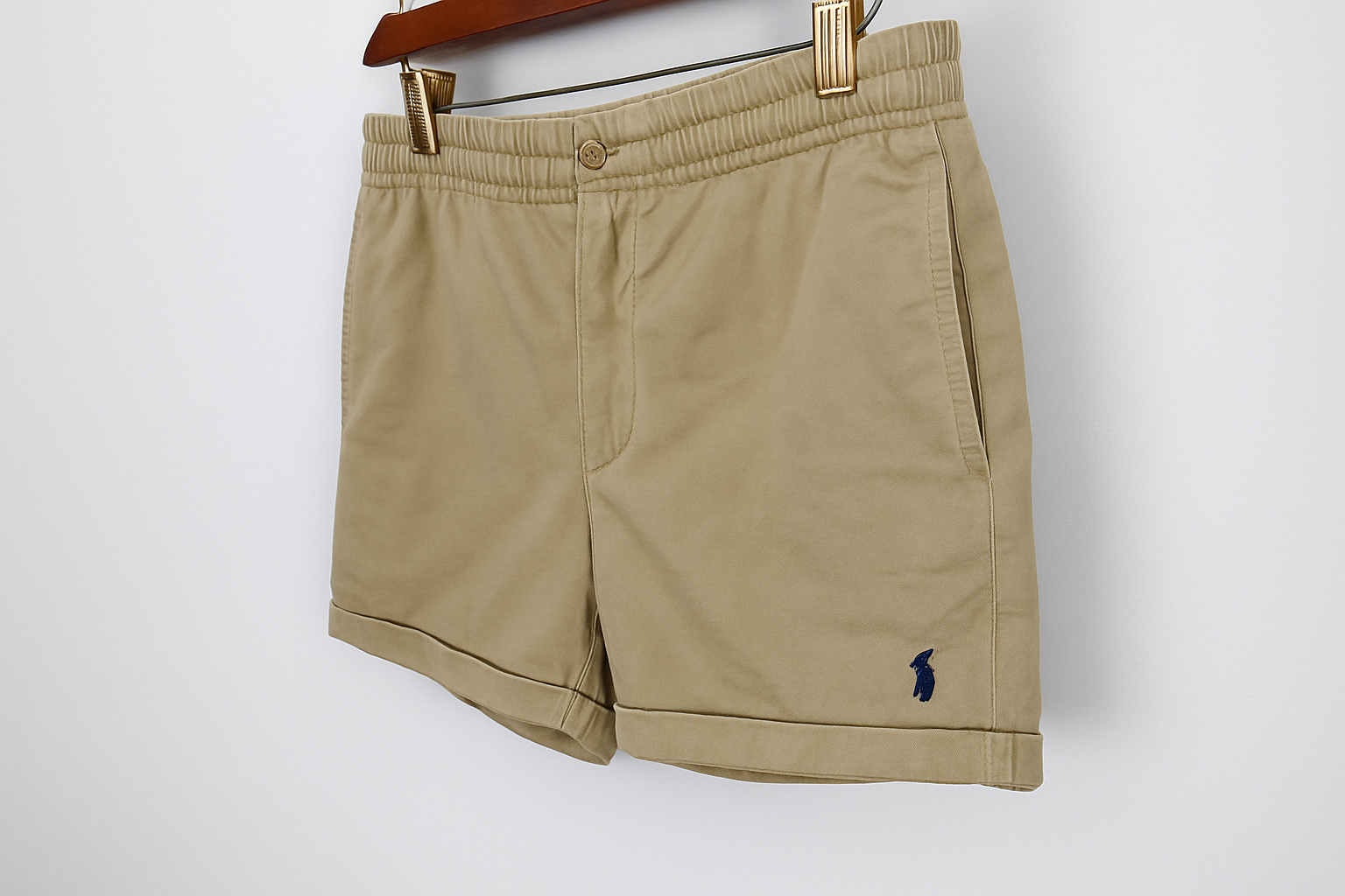 Colgado en percha - largo y forma exactos