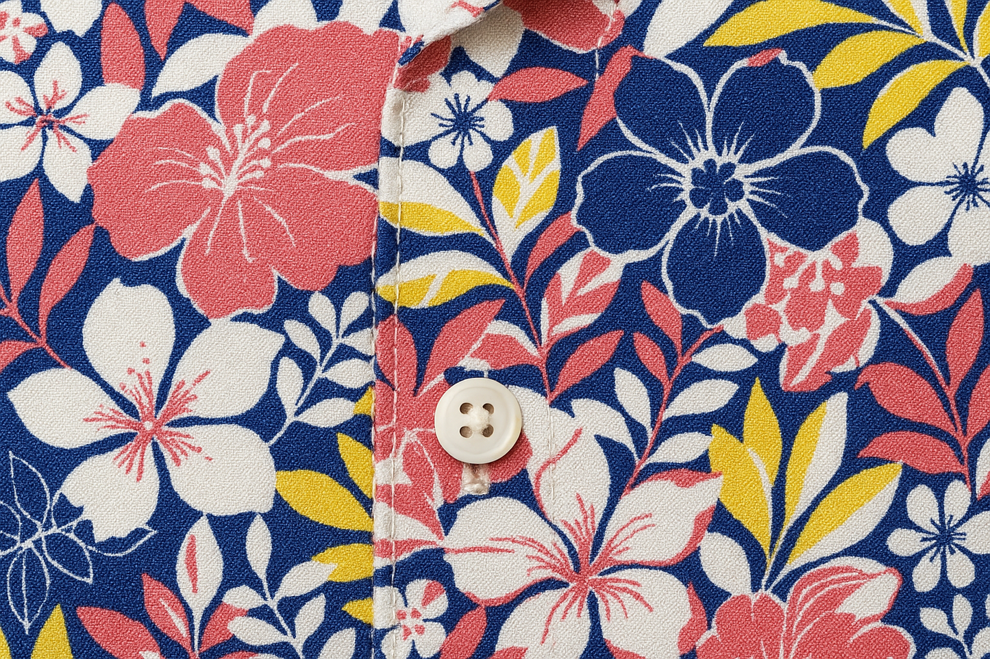 Detalle de la tela floral sin logo