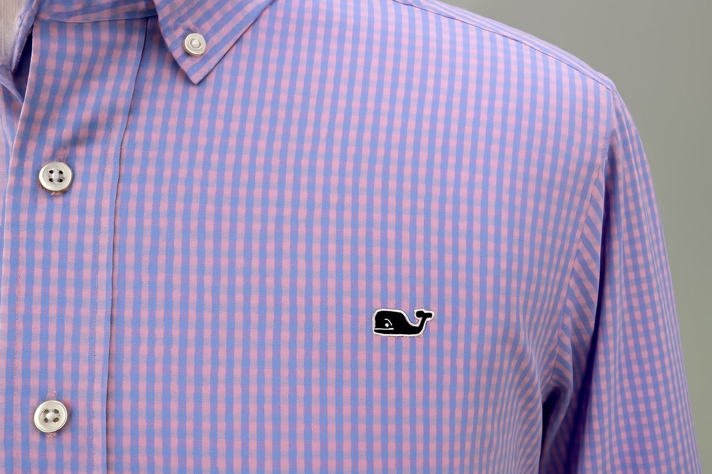 Detalle del patrón y logo