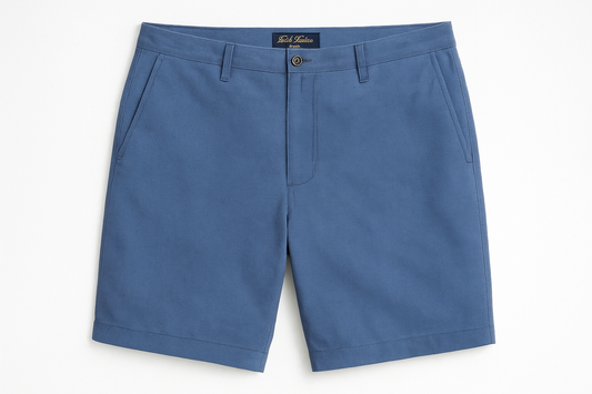 Flat lay azul con cuadros muy finos blancos