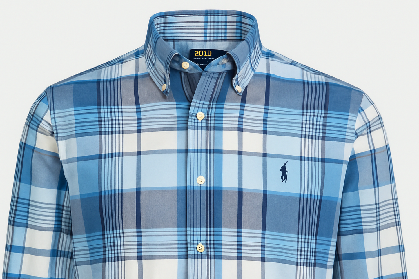 Ghost Mannequin - Detalle Cuello