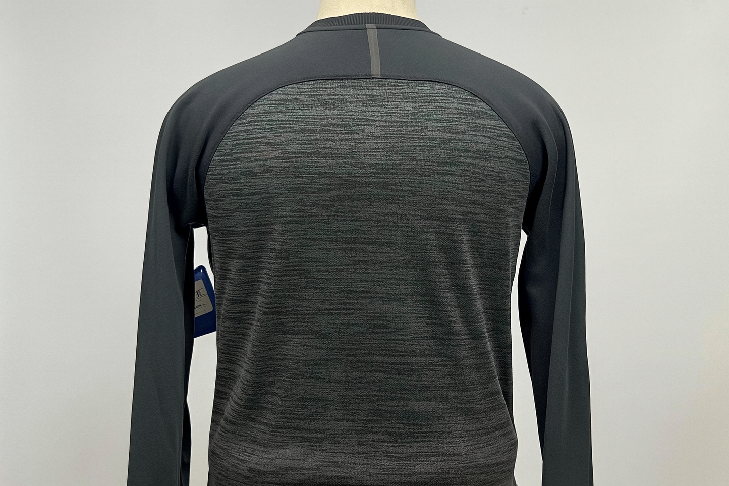 Ghost mannequin trasera Columbia degradado