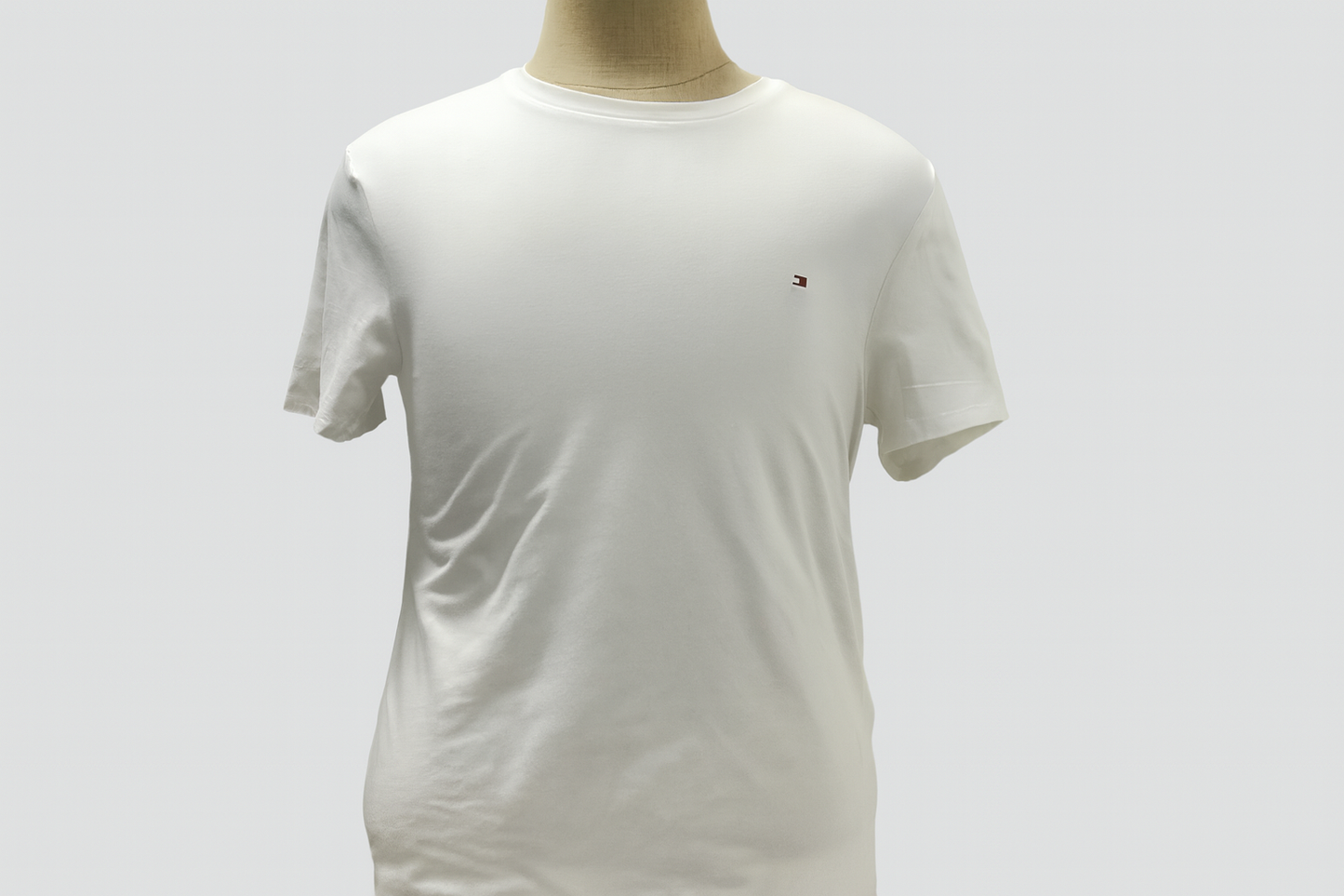 Ghost Mannequin - Vista en ángulo