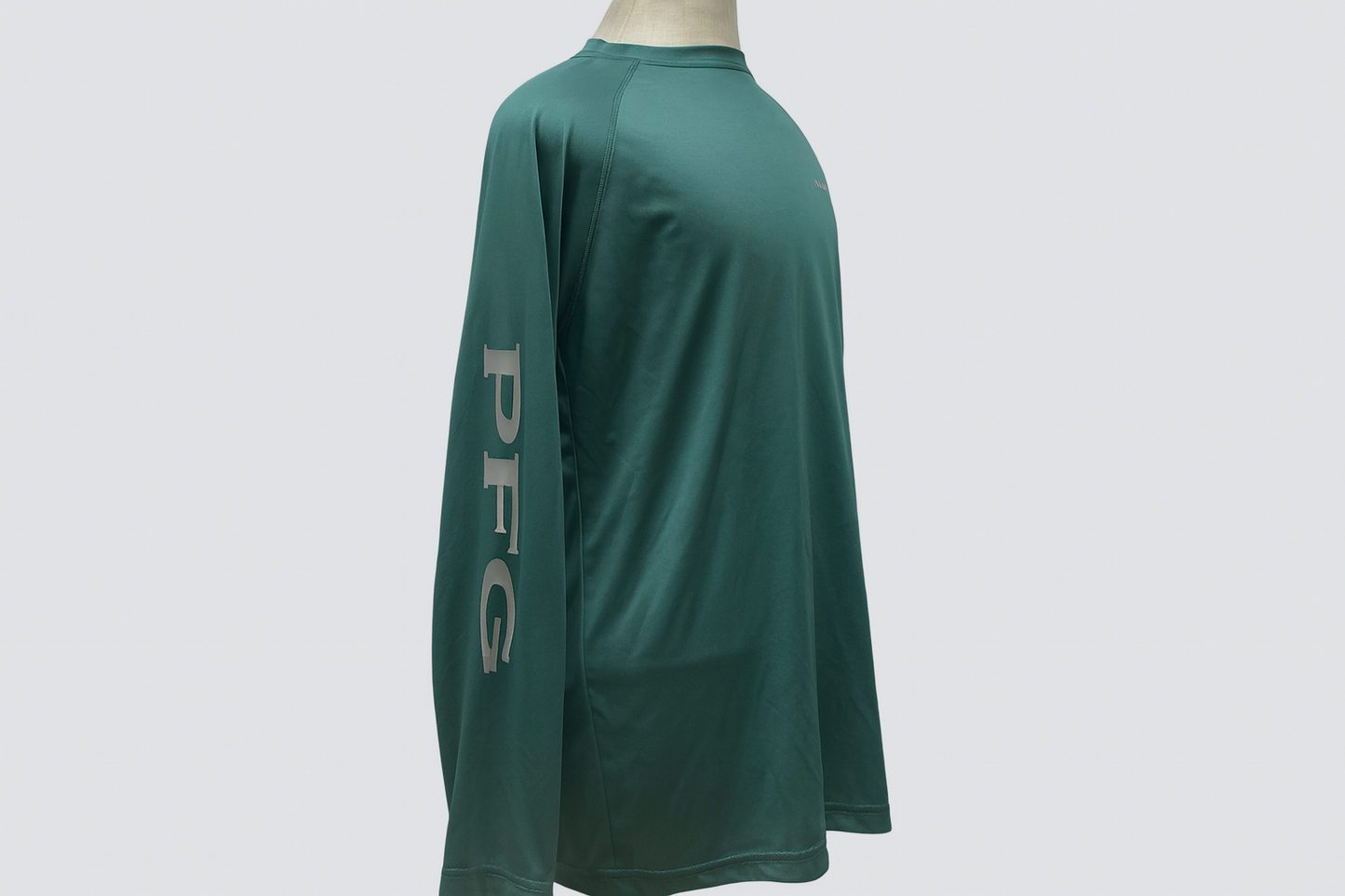 Ghost mannequin - Vista lateral