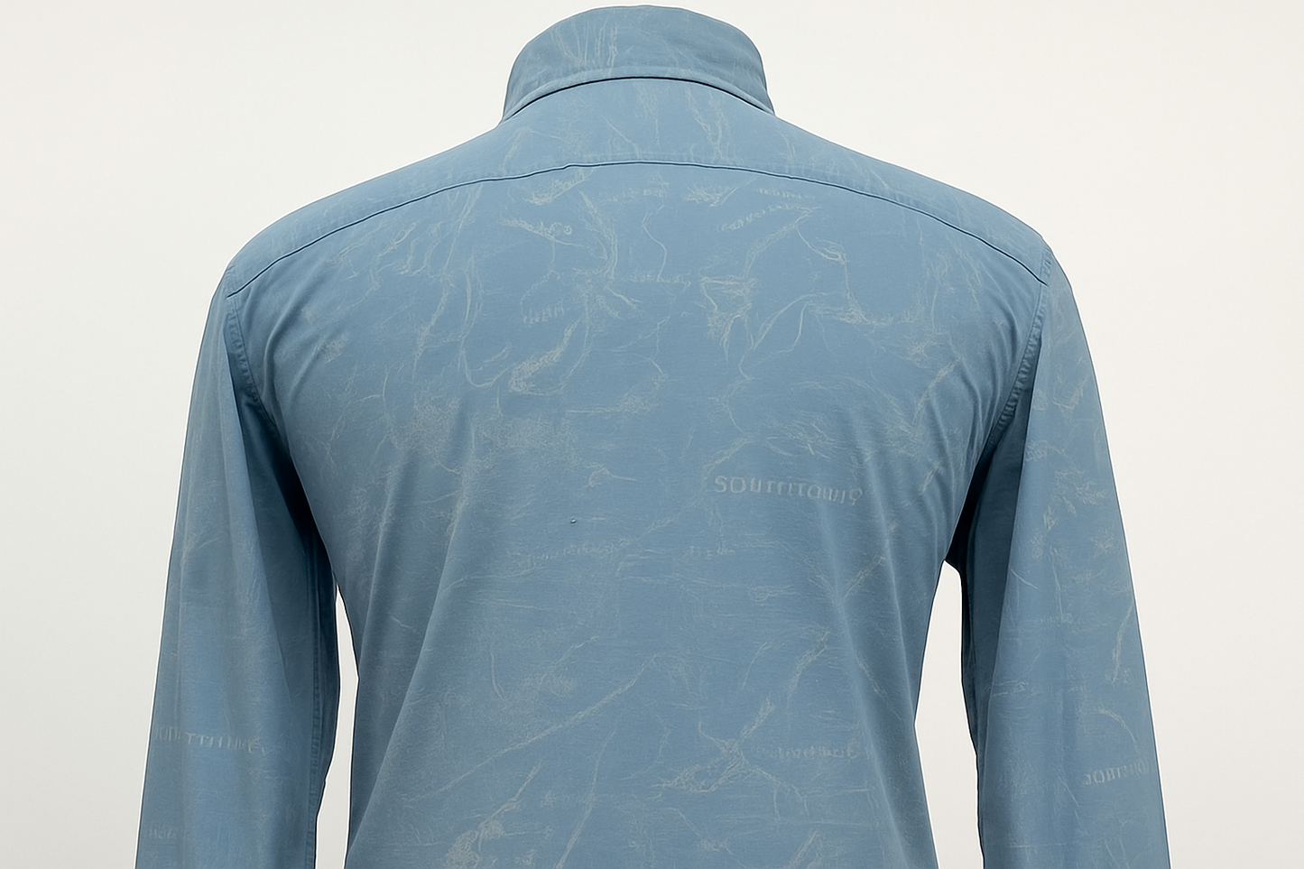 Ghost Mannequin - Vista trasera