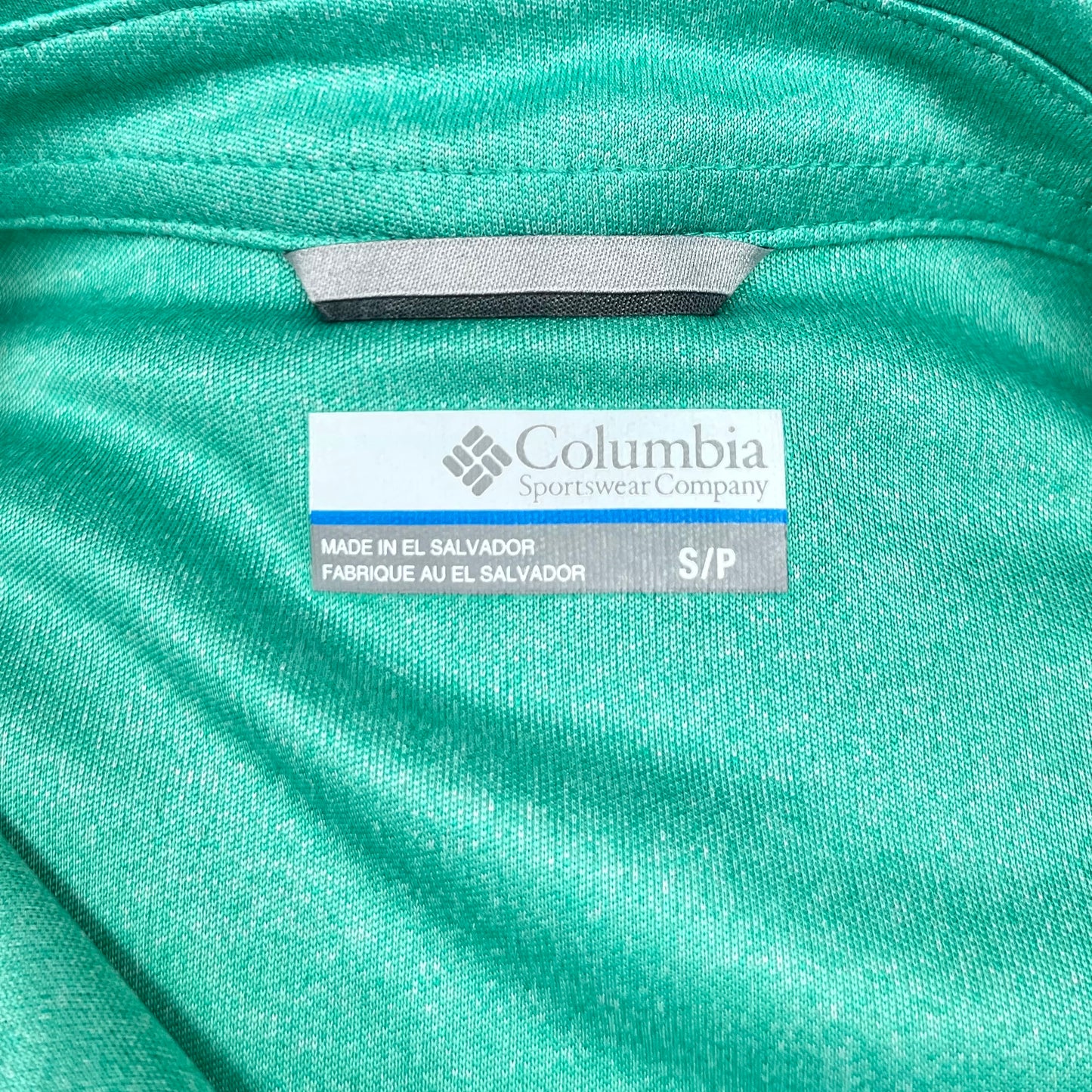 Camiseta Polo Columbia 🔷 Omni Freeze color turquesa Talla S Entalle Regular