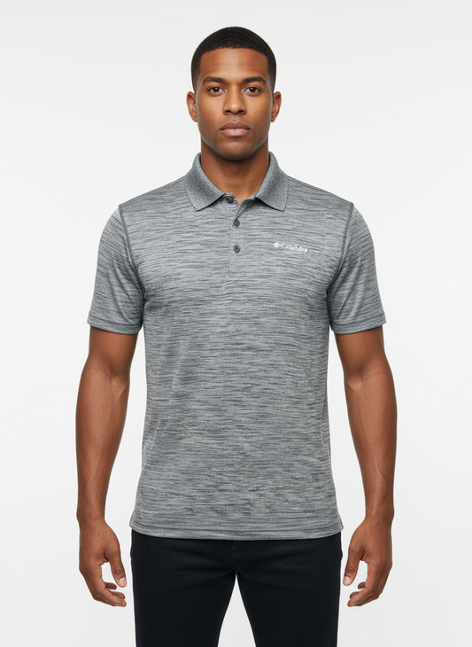 Camiseta Polo Columbia 🔷 Omni Freeze color gris degradado Talla S Entalle Regular