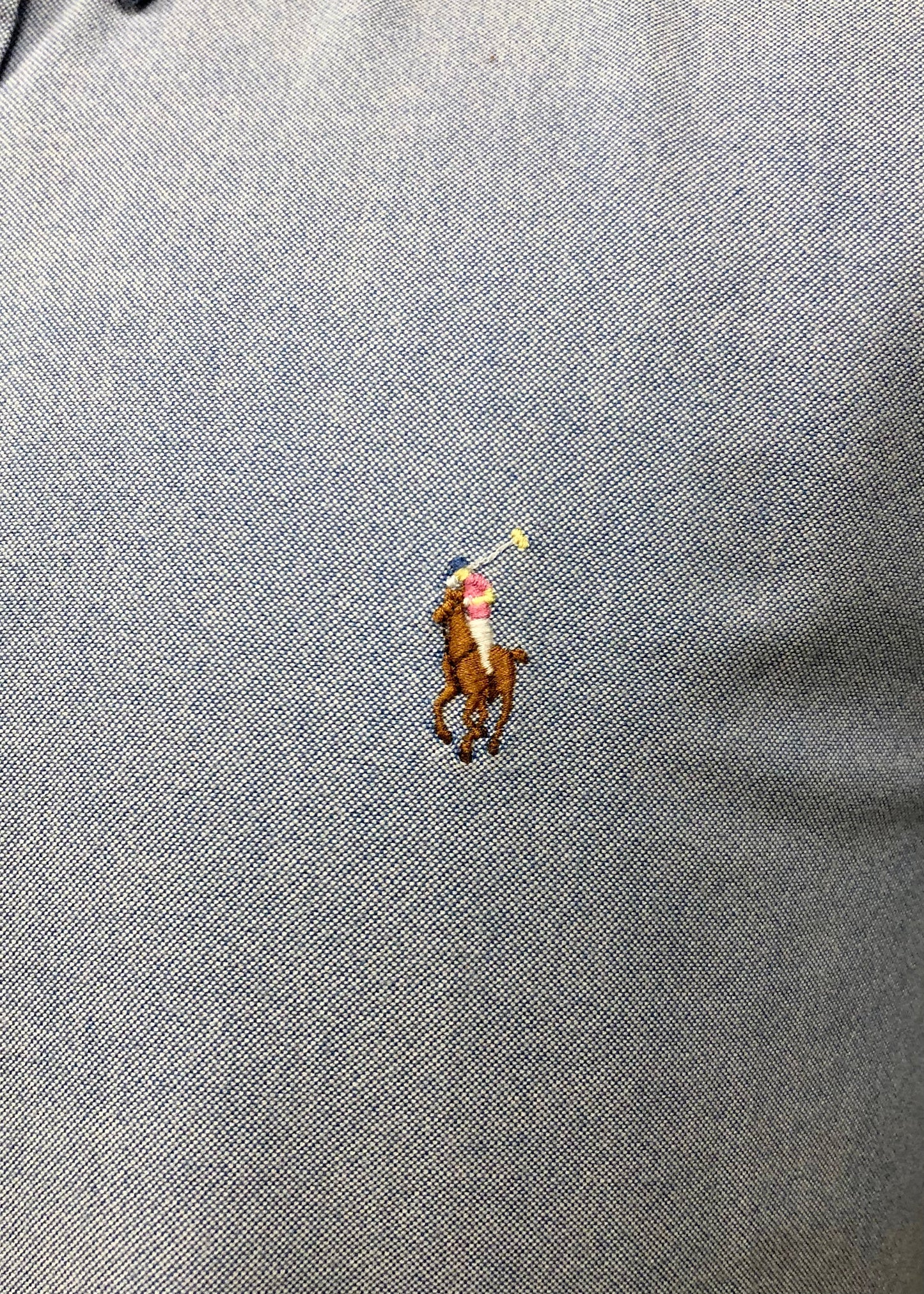 Camisa de botones Polo Ralph Lauren 🏇🏼 Oxford en color celeste Talla L Entalle Slim Fit